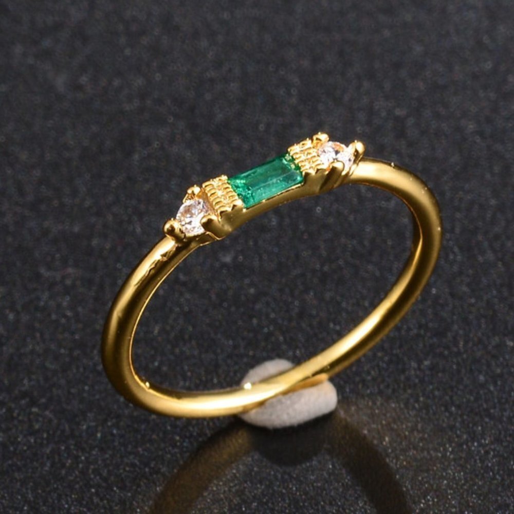 🎀 Gold Green Chic Rectangle Round Gems Dainty Ring for Women, VIP173